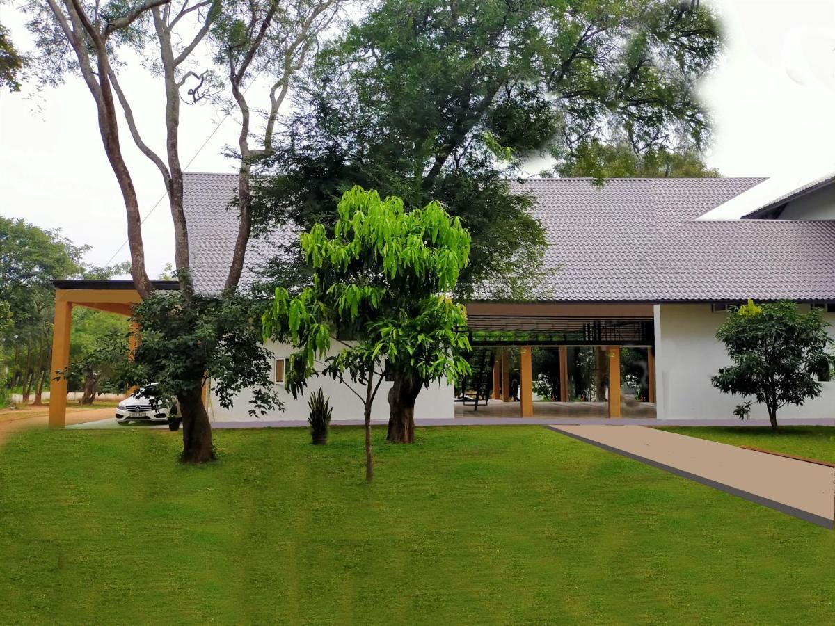 Cassandra Culture Resort Szigirija Kültér fotó